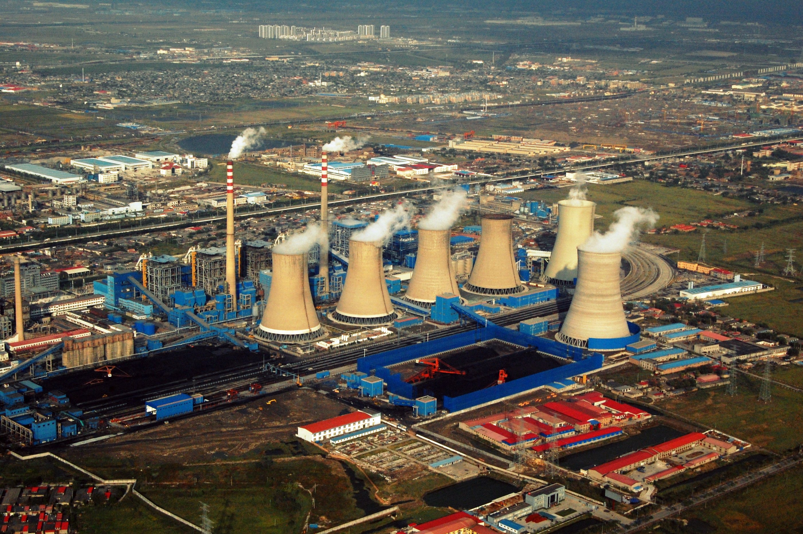 En China se presentarán listas de plantas de energía para Sistema de Comercio de Emisiones naciona